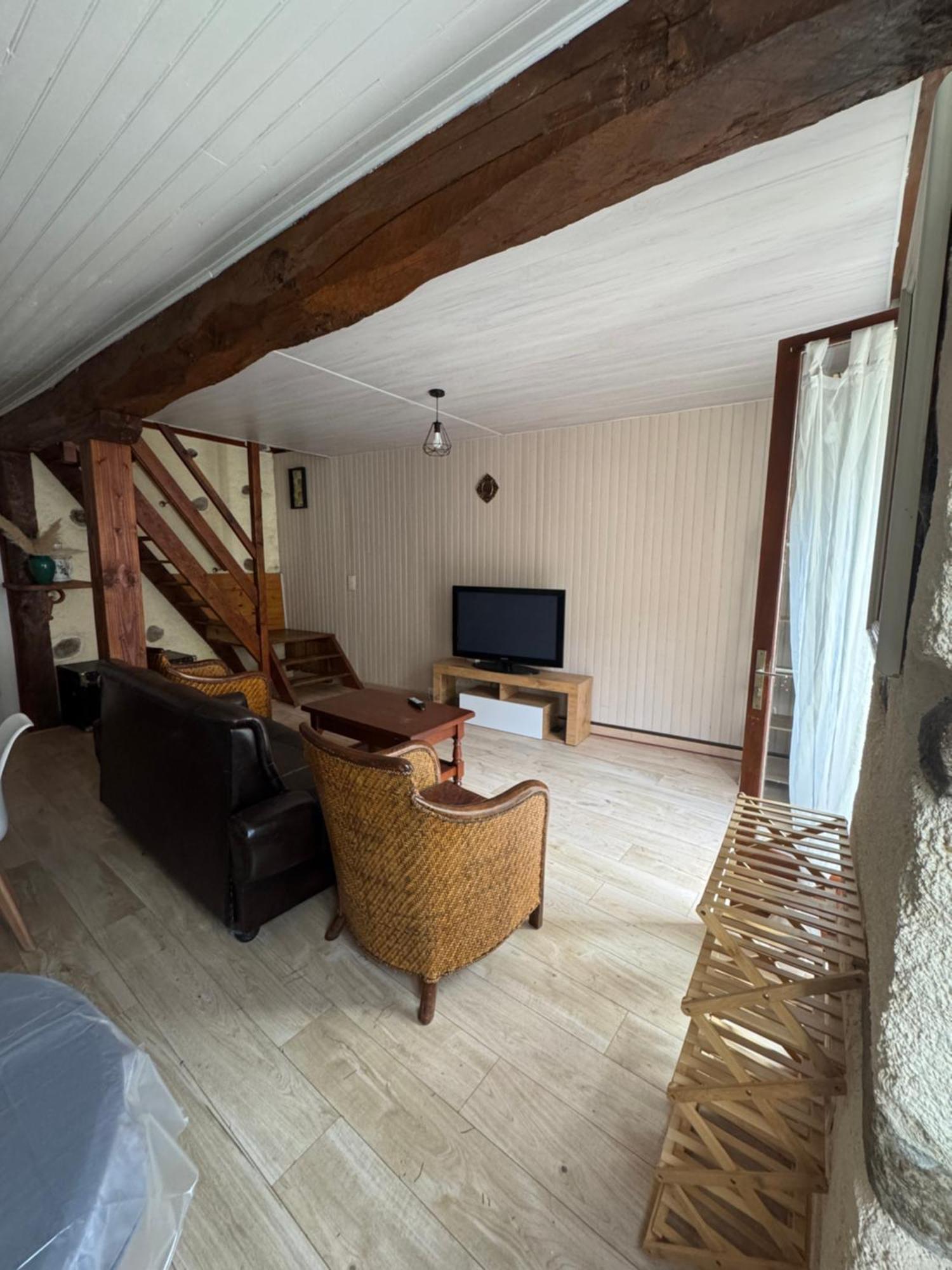 Aucairn Villa Chateau-Verdun Bagian luar foto